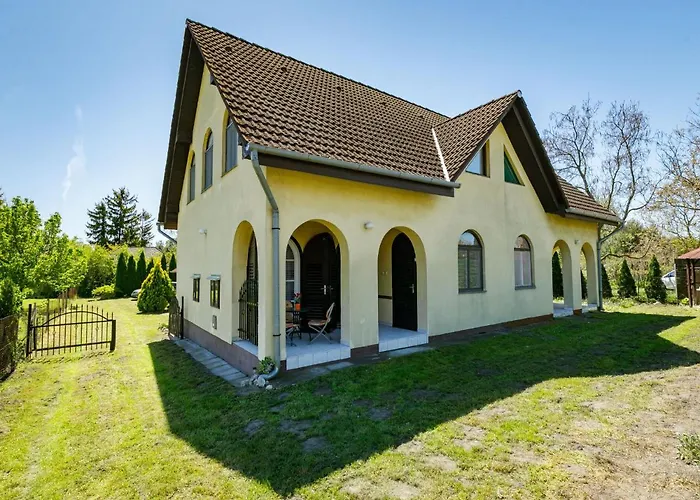 Csilla By Interhome Casa de Férias Balatonfenyves